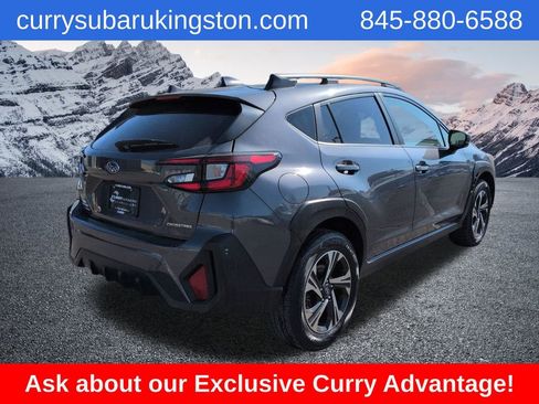 Used 2024 Subaru Crosstrek 2.0i Premium image 3