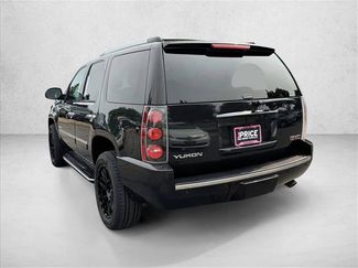 Used 2013 GMC Yukon Denali AWD/4WD video 4
