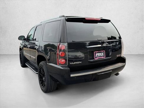 Used 2013 GMC Yukon Denali AWD/4WD image 4