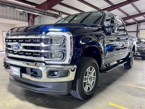 Used 2025 Ford F350 Lariat w/ Camper Package AWD/4WD image 6