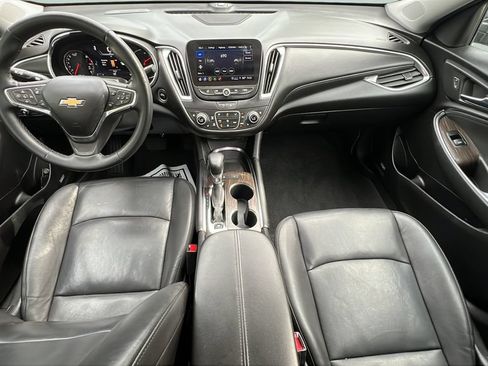 Used 2024 Chevrolet Malibu LT FWD image 10
