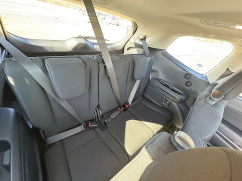 Used 2024 Subaru Ascent Premium w/ Convenience Package image 30