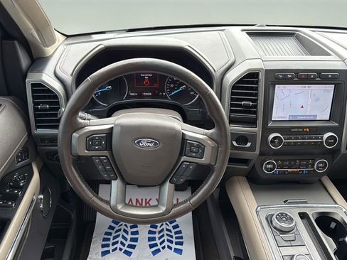 Used 2020 Ford Expedition XLT w/ Equipment Group 202A AWD/4WD image 16