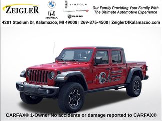 Used 2023 Jeep Gladiator Rubicon w/ Dual Top Group AWD/4WD video 1