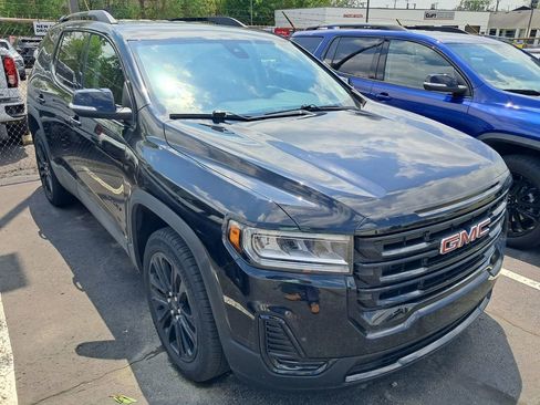 Used 2023 GMC Acadia SLE w/ Elevation Edition FWD image 6