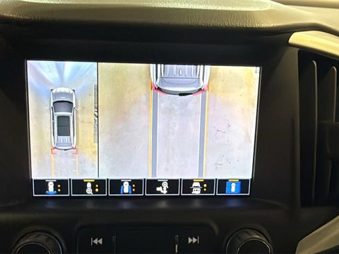 Used 2022 GMC Terrain SLT w/ Tech Package image 38