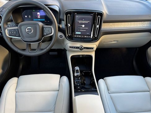 New 2026 Volvo XC40 B5 Plus w/ Protection Package Premier image 14