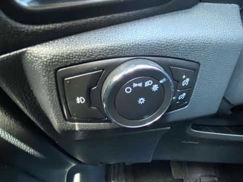 Used 2020 Ford EcoSport SE FWD image 42