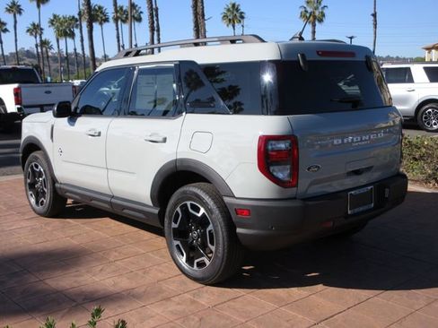 Certified 2023 Ford Bronco Sport Outer Banks w/ Tech Package image 2