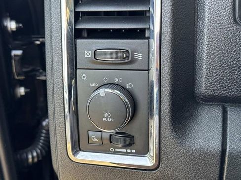 Used 2015 RAM 2500 Laramie w/ Protection Group image 21