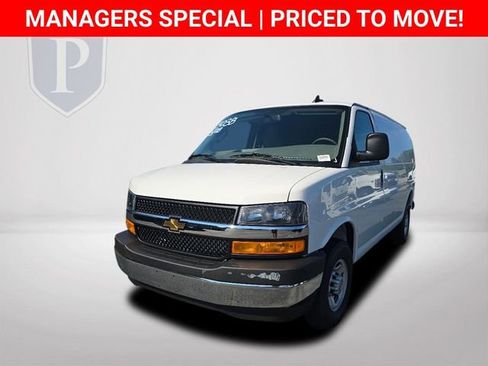 New 2025 Chevrolet Express 2500 Work Van w/ Driver Convenience Package image 11