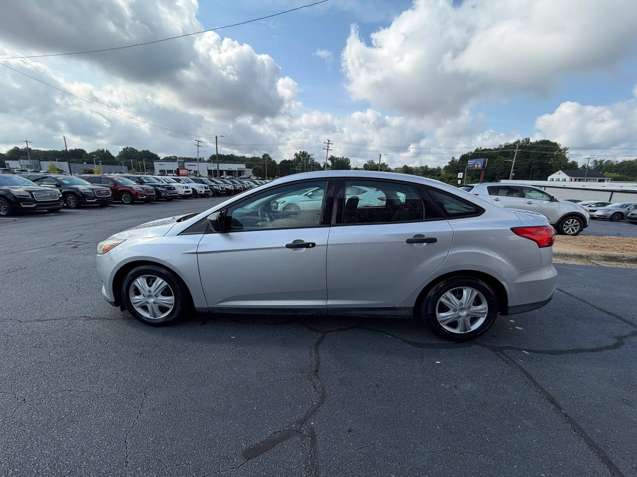 Used 2016 Ford Focus S FWD image 4