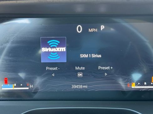 Used 2022 Jeep Grand Cherokee L Limited image 25