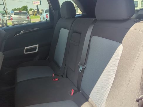 Used 2015 Chevrolet Captiva Sport LS FWD image 13