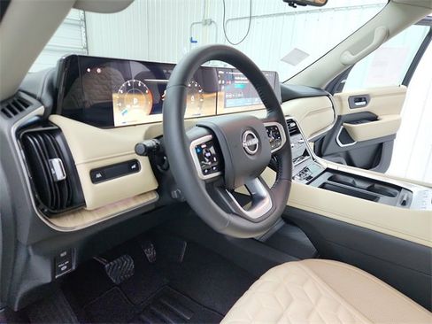 New 2026 Nissan Armada Platinum image 18