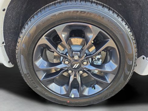 New 2026 Dodge Durango GT image 32