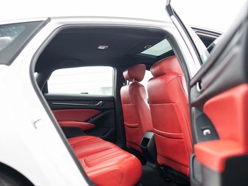 Used 2019 Honda Accord Sport image 20