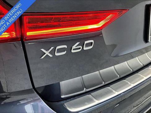 Certified 2024 Volvo XC60 B5 Plus w/ Protection Package Premier AWD/4WD image 41