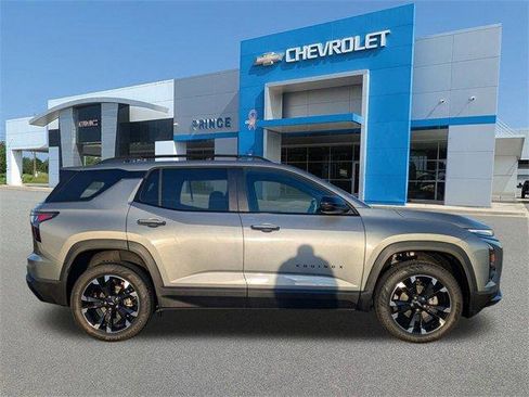 New 2026 Chevrolet Equinox RS w/ Convenience Package III image 3