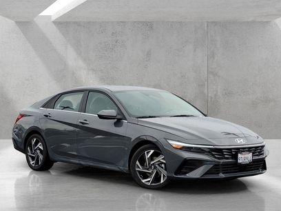 Used 2025 Hyundai Elantra SEL