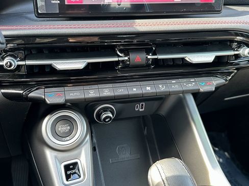 Certified 2024 Dodge Hornet R/T Plus w/ Tech Pack Plus w/o Parking image 32