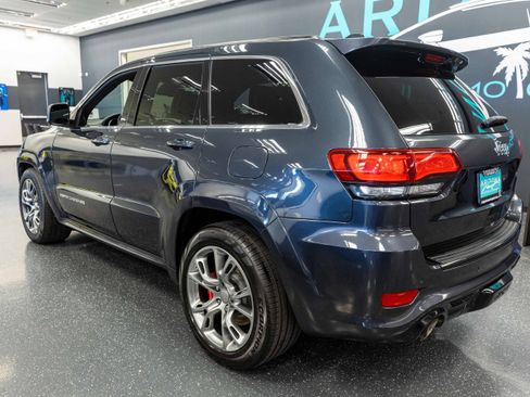 Used 2015 Jeep Grand Cherokee SRT w/ Trailer Tow Group IV AWD/4WD image 9