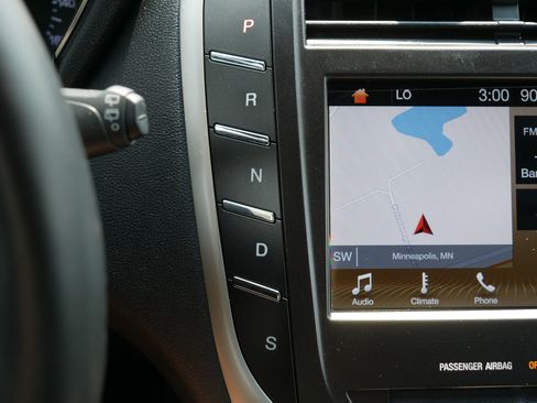 Used 2019 Lincoln MKC Select w/ Select Plus Package AWD/4WD image 24