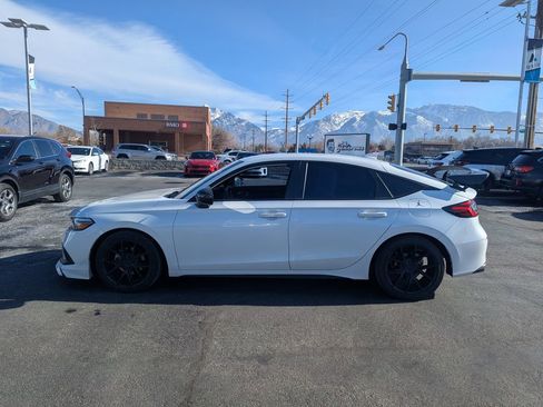 Used 2024 Honda Civic Sport image 8