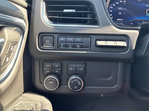 Used 2023 Chevrolet Tahoe High Country image 26