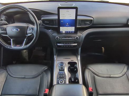 Used 2020 Ford Explorer ST w/ ST Street Pack image 13
