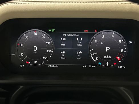 Used 2024 Land Rover Defender 90 X-Dynamic SE AWD/4WD image 24