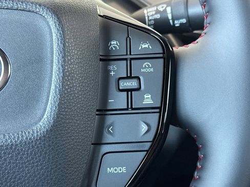 New 2026 Toyota Prius Plug-In Hybrid FWD image 28