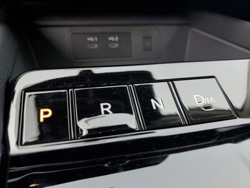 New 2025 Nissan Murano SV image 19