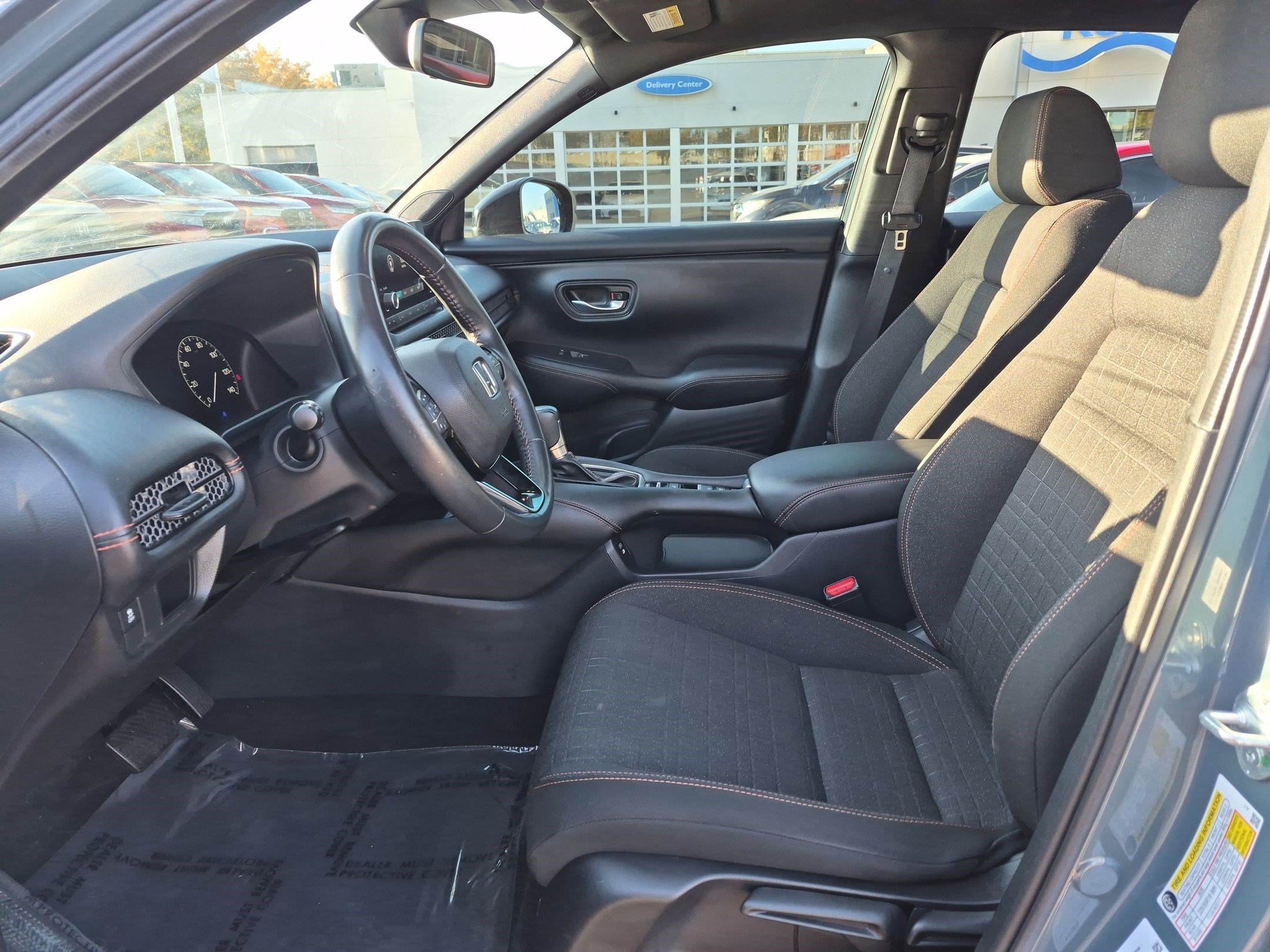 Used 2024 Honda HR-V Sport image 17