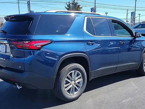 Used 2023 Chevrolet Traverse LT FWD image 8