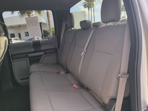 Used 2019 Ford F250 XLT w/ FX4 Off-Road Package image 13