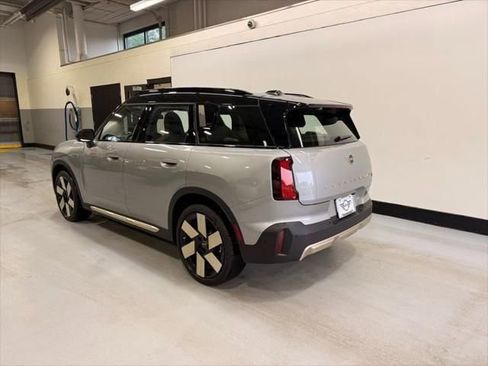Used 2025 MINI Cooper Countryman S image 3