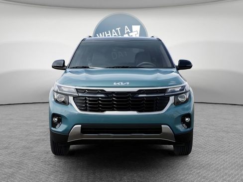 New 2026 Kia Seltos S AWD/4WD image 2