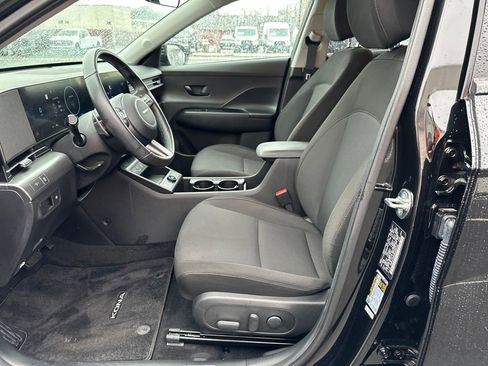 Certified 2024 Hyundai Kona SEL image 12