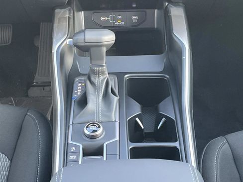 New 2026 Kia Sorento LX FWD image 16