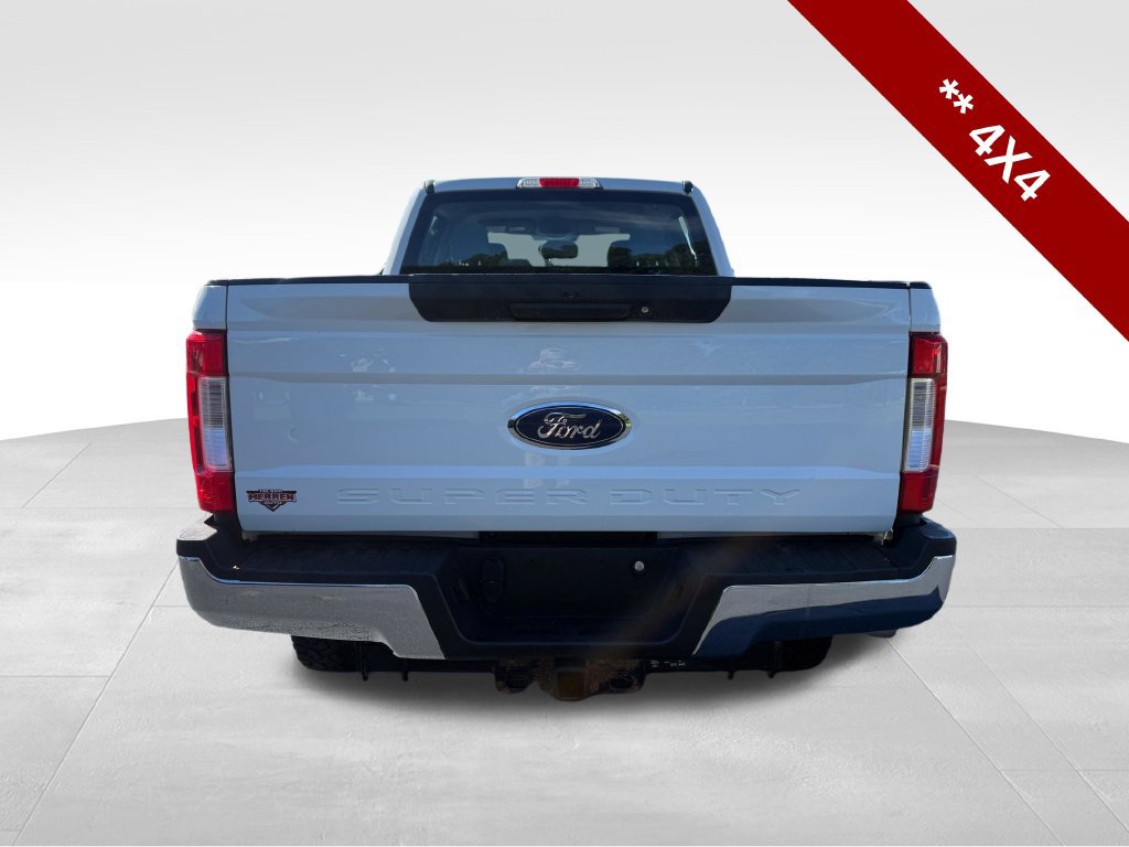 Used 2019 Ford F250 XL w/ STX Appearance Package AWD/4WD image 4