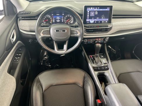 Used 2022 Jeep Compass Latitude w/ Convenience Group AWD/4WD image 21