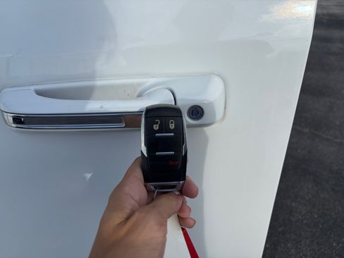 Used 2019 RAM 2500 Big Horn AWD/4WD image 23