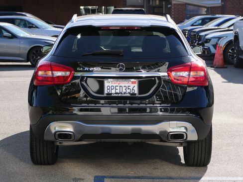 Used 2020 Mercedes-Benz GLA 250 image 4