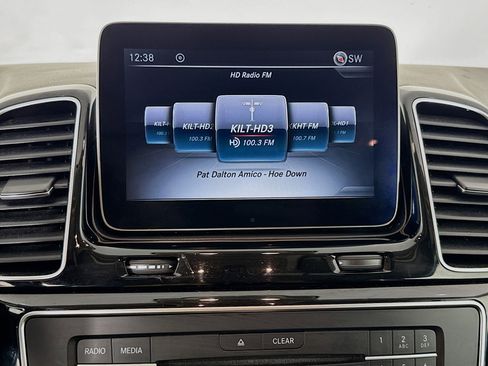 Used 2017 Mercedes-Benz GLE 350 image 17