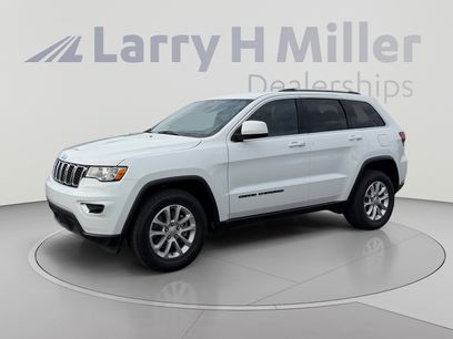 Used 2021 Jeep Grand Cherokee Laredo w/ Security & Convenience Group
