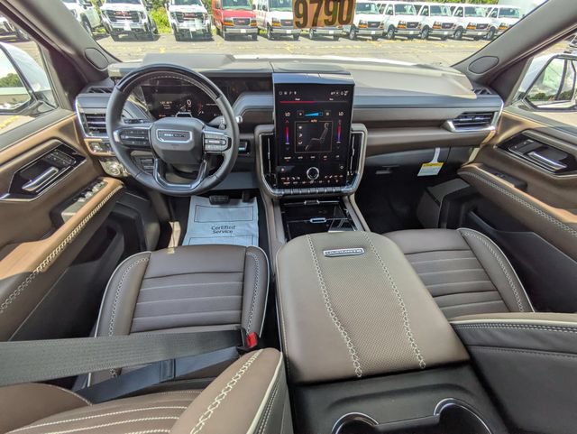 New 2026 GMC Yukon XL Denali Ultimate w/ LPO, Floor Liner Package AWD/4WD image 31