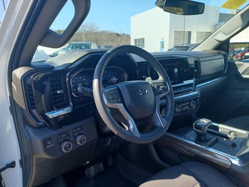 Used 2024 Chevrolet Silverado 1500 RST w/ Redline Edition image 8