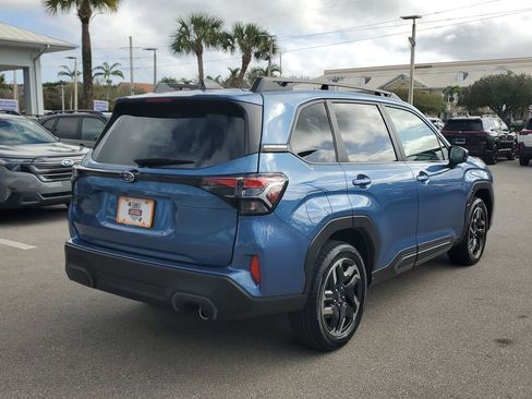 Used 2025 Subaru Forester Limited image 4