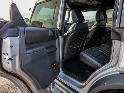 Used 2024 Ford Bronco Badlands image 27